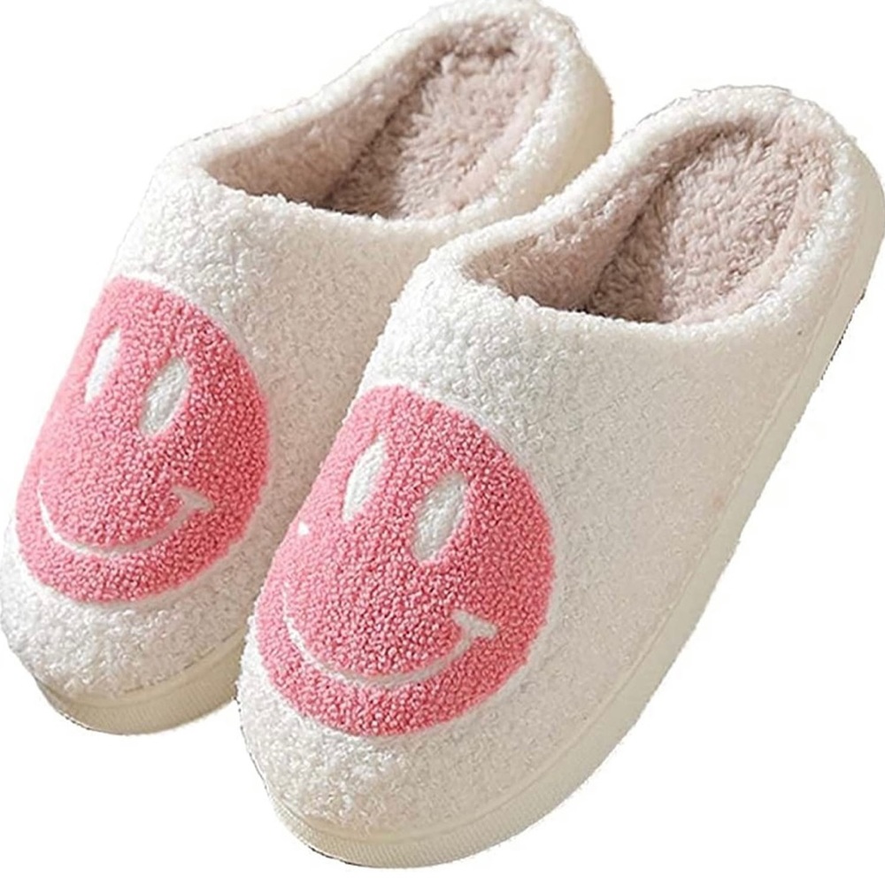 New Smiley Face Slippers in Pink